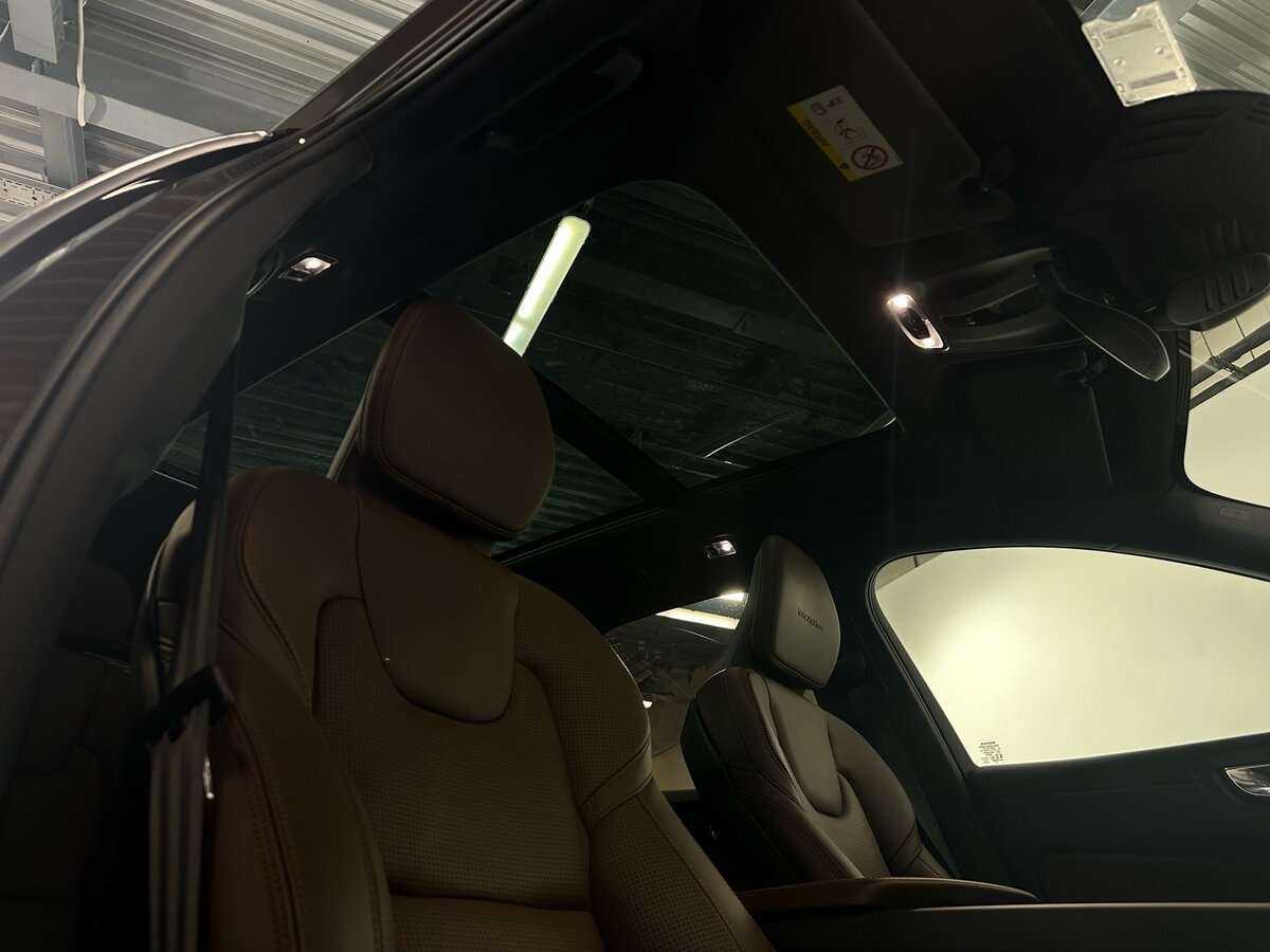Volvo XC60 с пробегом — 2019 год. Фото: #21