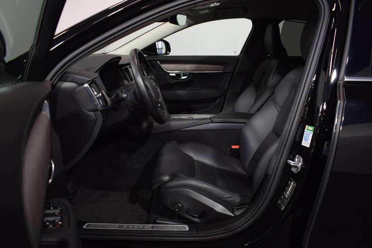 Volvo S90 с пробегом — 2021 год. Фото: #12