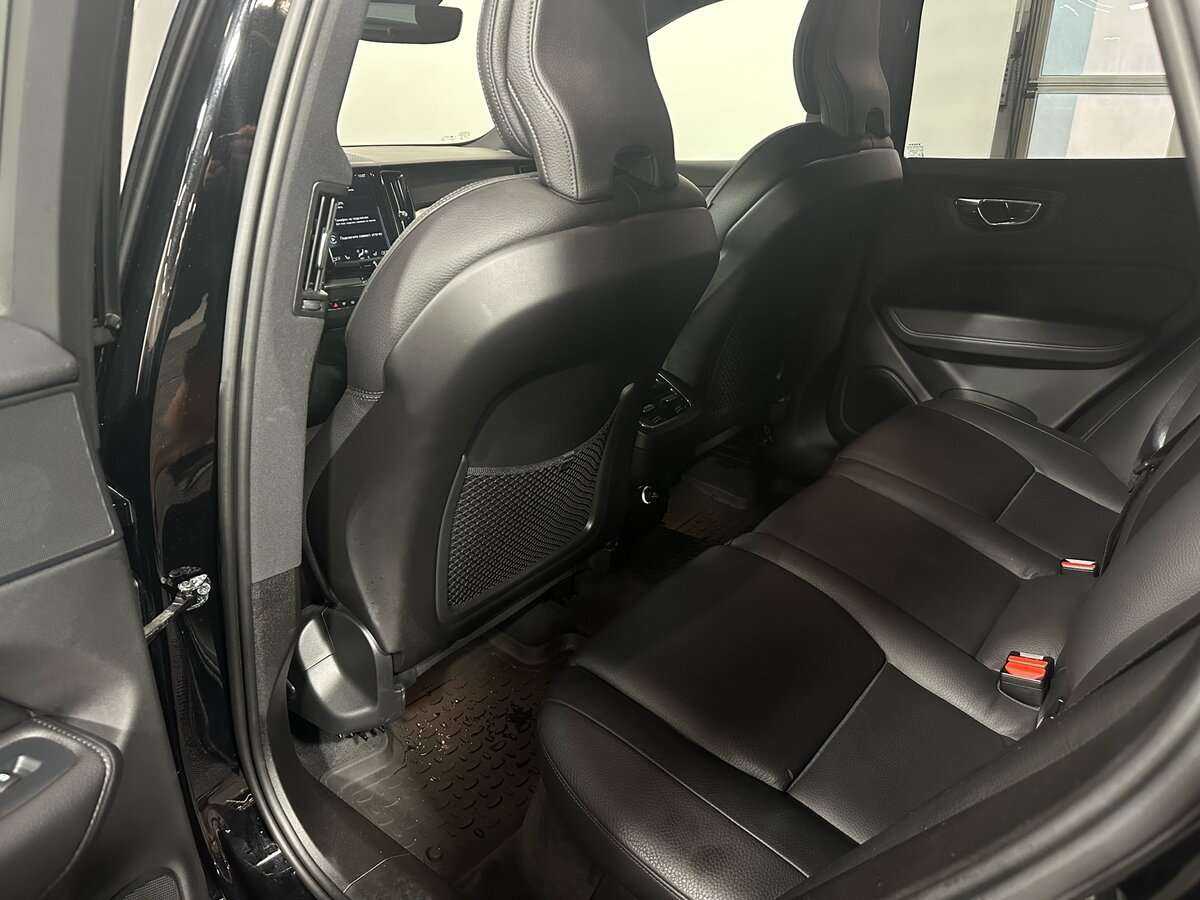 Volvo XC60 с пробегом — 2019 год. Фото: #7