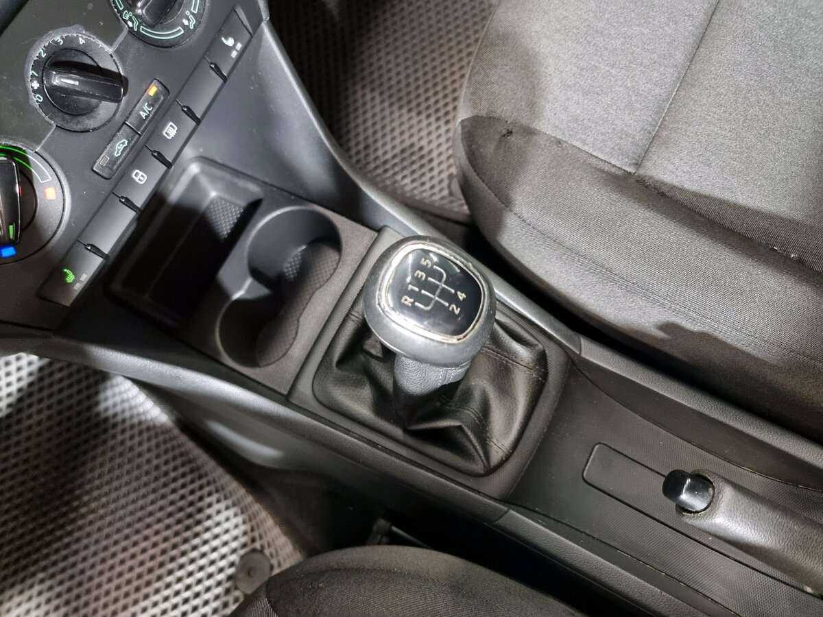 Skoda Rapid с пробегом — 2019 год. Фото: #16