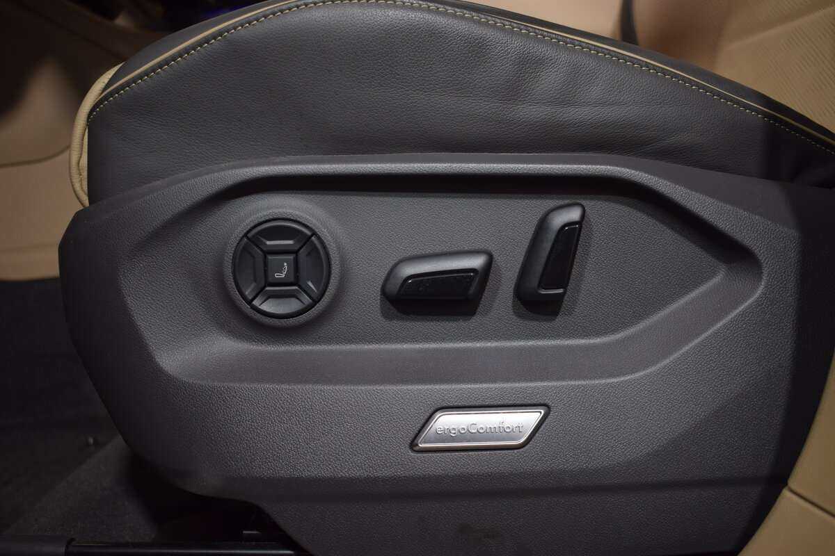 Volkswagen Touareg с пробегом — 2022 год. Фото: #21