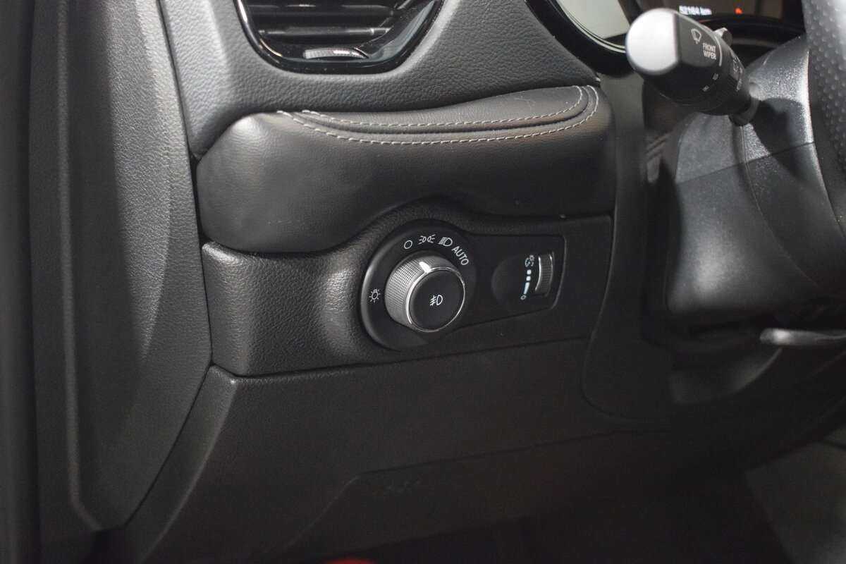 Dodge Durango с пробегом — 2021 год. Фото: #16