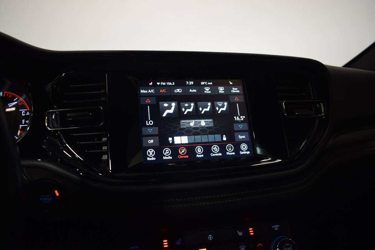 Dodge Durango с пробегом — 2021 год. Фото: #23