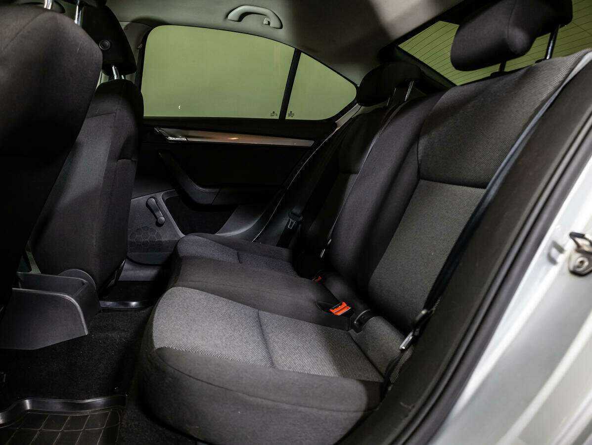 Skoda Octavia с пробегом — 2015 год. Фото: #9