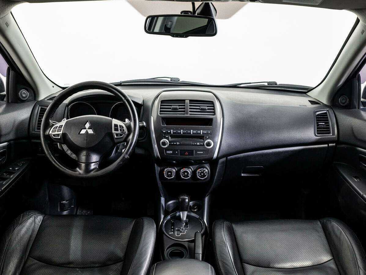 Mitsubishi ASX с пробегом — 2011 год. Фото: #9