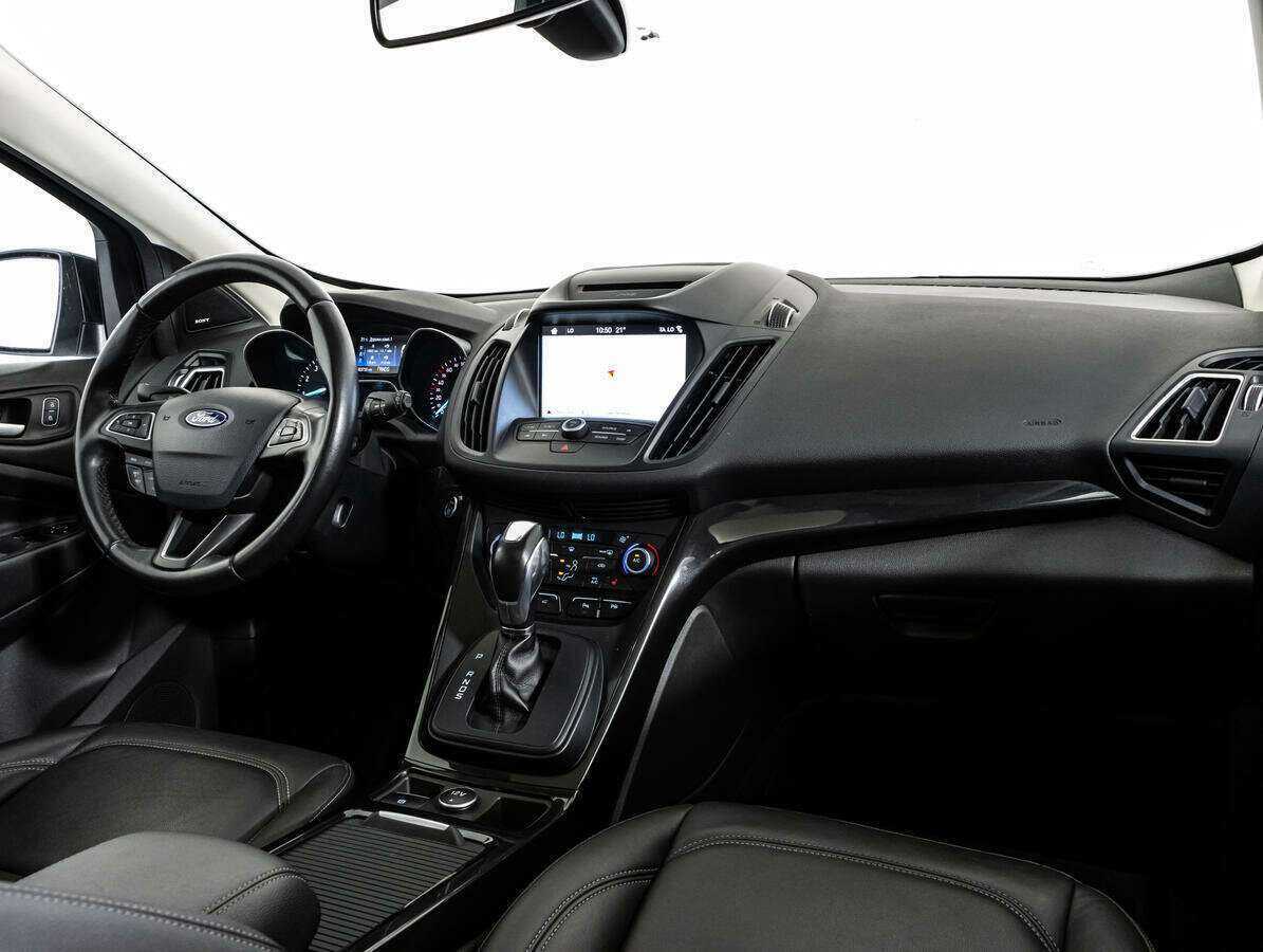 Ford Kuga с пробегом — 2019 год. Фото: #6