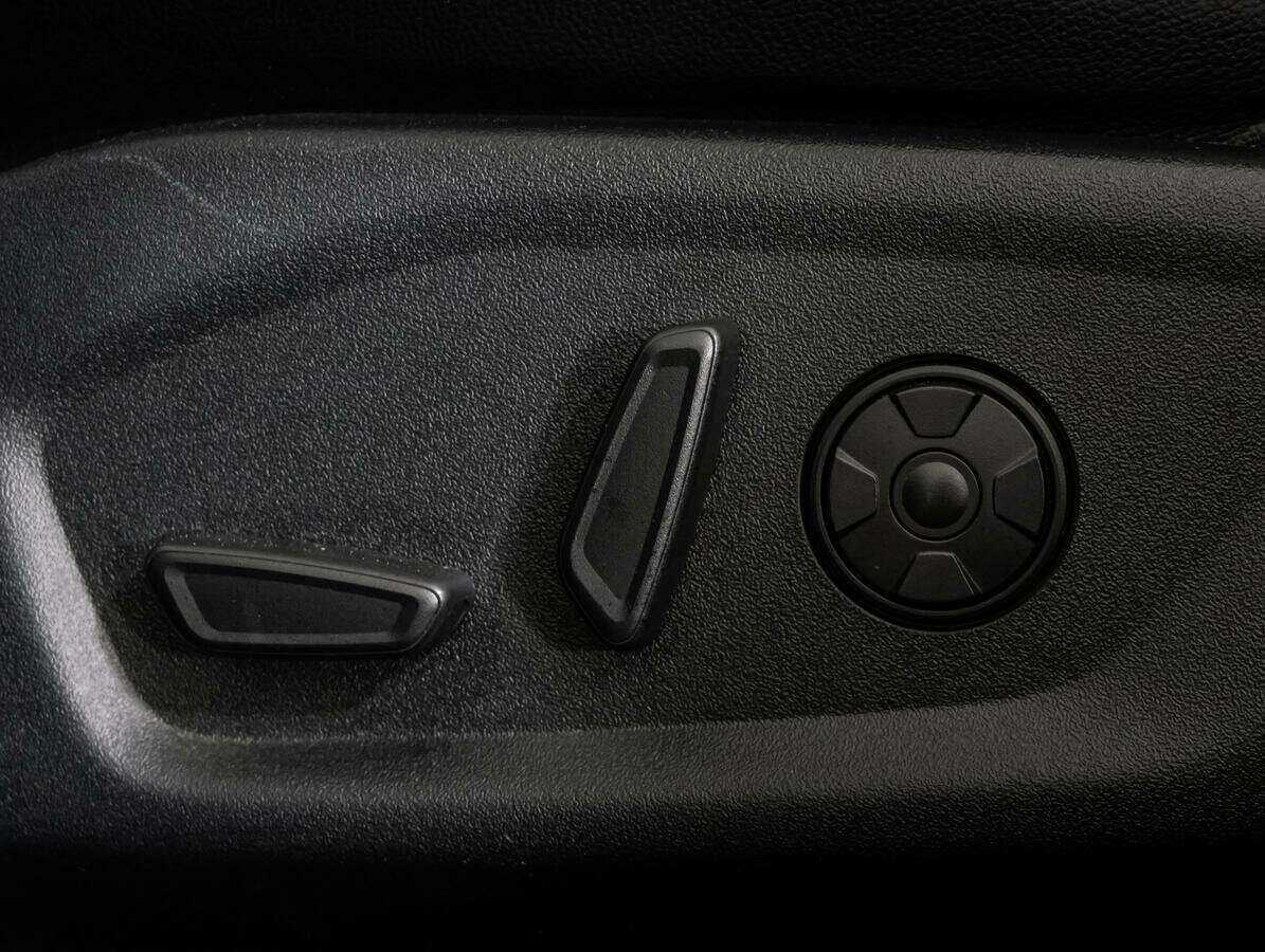 Ford Explorer с пробегом — 2018 год. Фото: #15