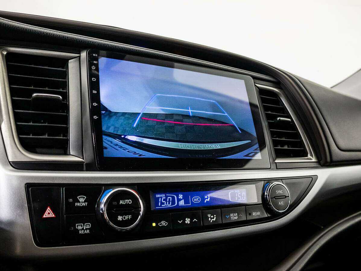 Toyota Highlander с пробегом — 2014 год. Фото: #12