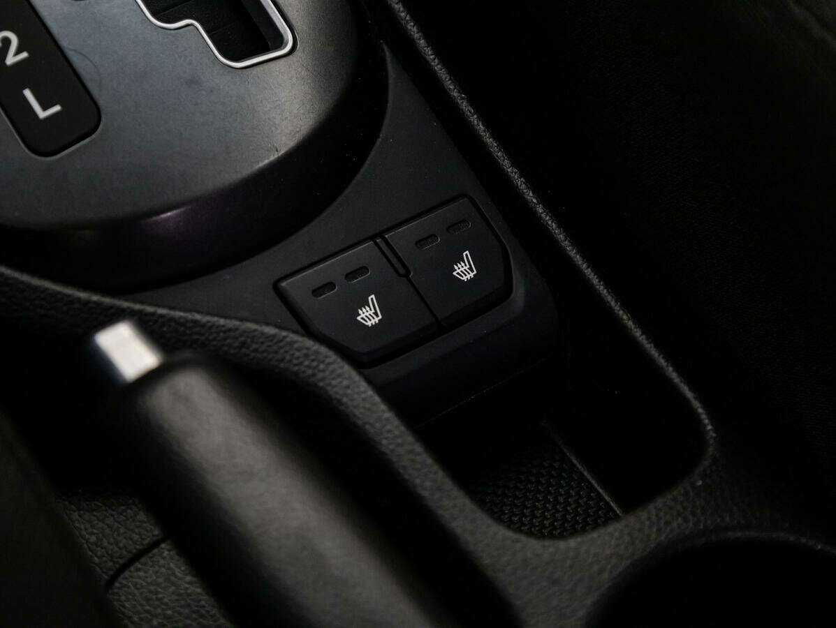 Kia Rio с пробегом — 2016 год. Фото: #13