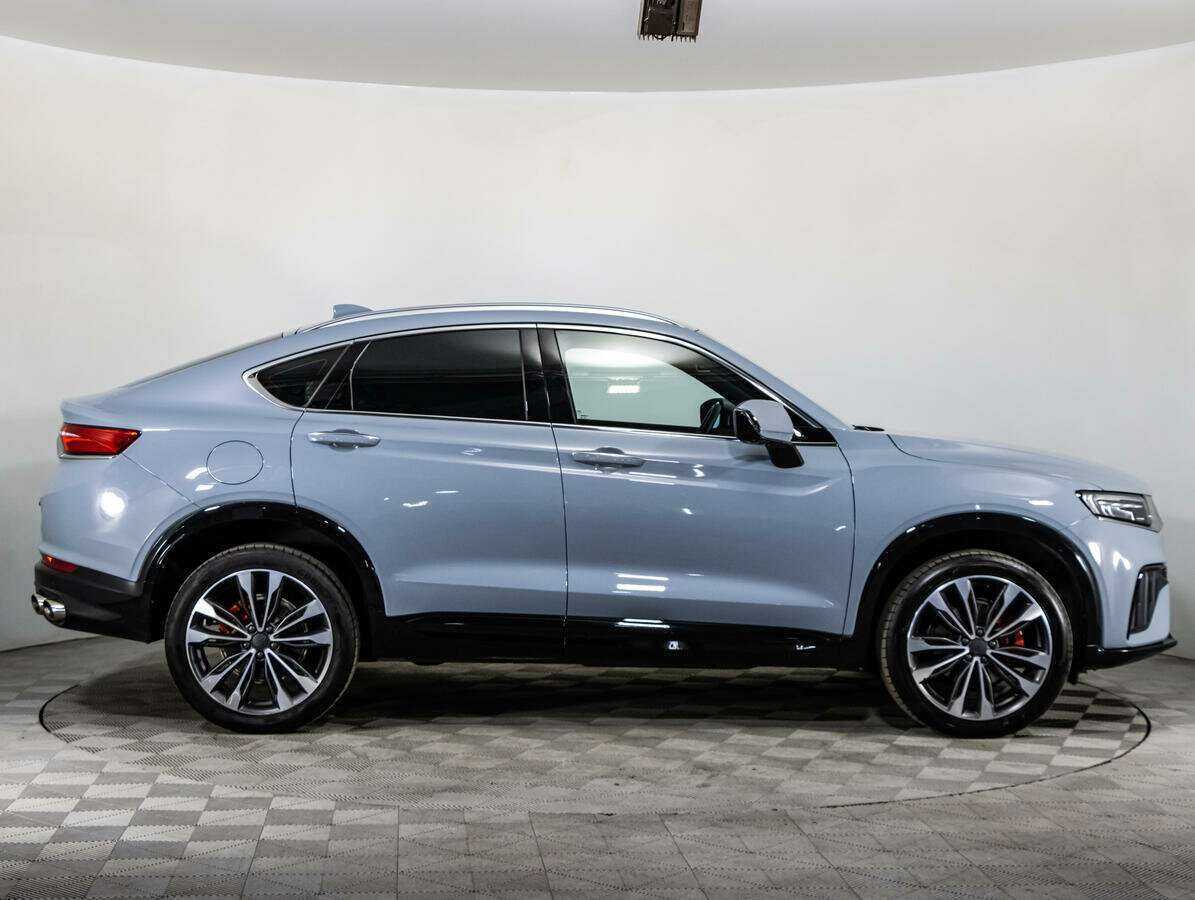 Geely Tugella с пробегом — 2023 год. Фото: #3