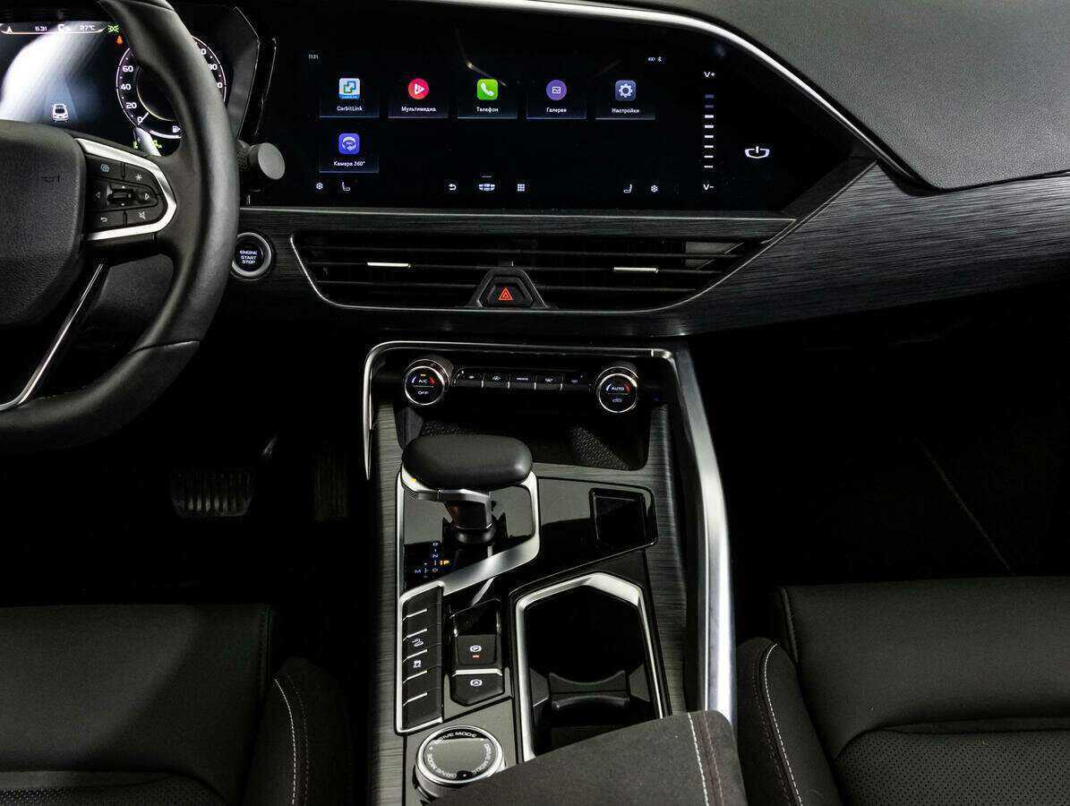 Geely Tugella с пробегом — 2023 год. Фото: #14