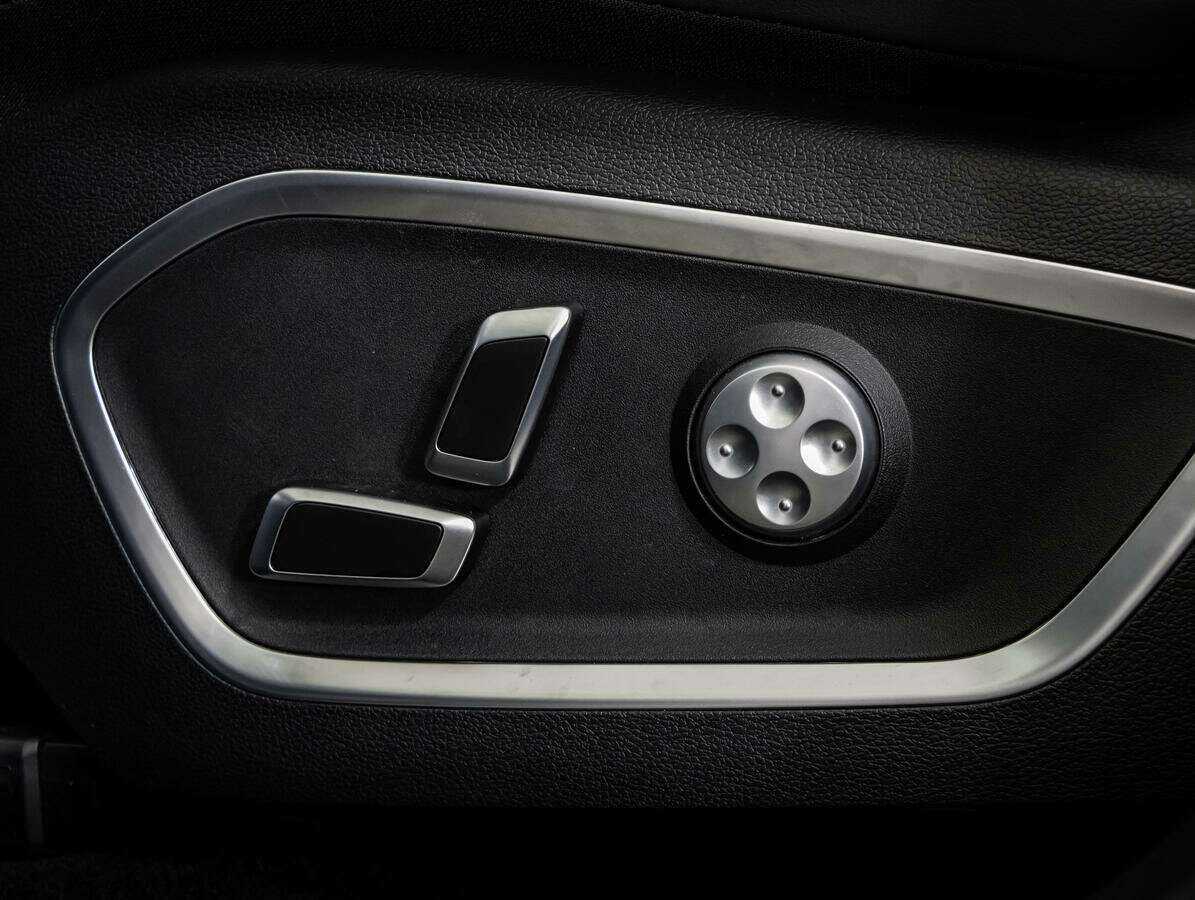 Geely Tugella с пробегом — 2023 год. Фото: #22