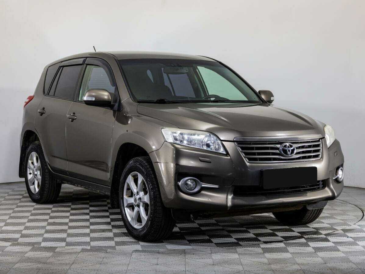 Toyota RAV4 с пробегом — 2010 год. Фото: #2