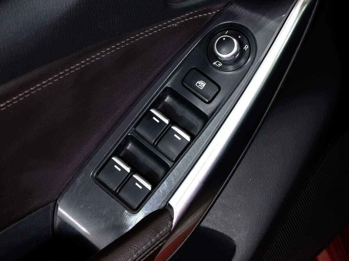 Mazda 6 с пробегом — 2015 год. Фото: #15