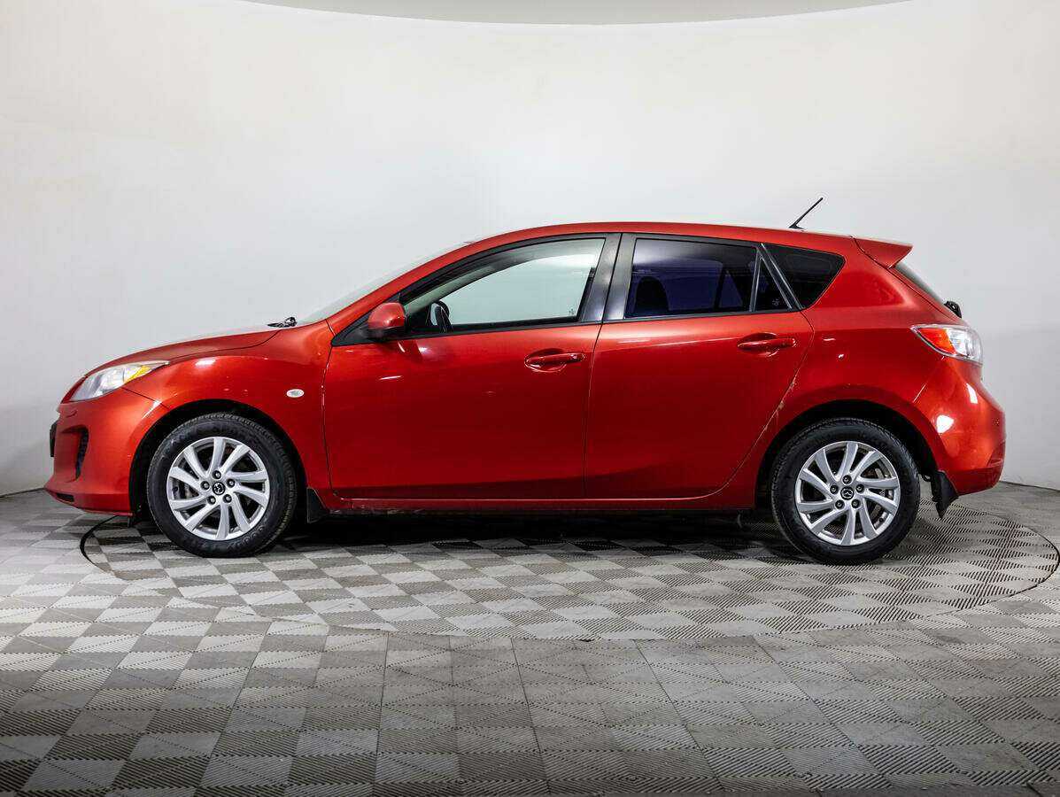 Mazda 3 с пробегом — 2012 год. Фото: #7