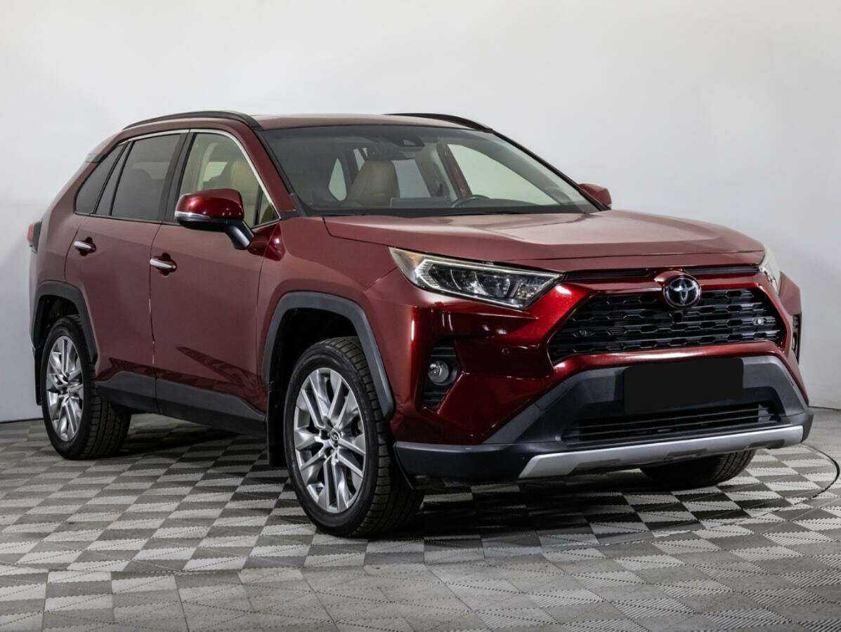 Toyota RAV4 с пробегом — 2019 год. Фото: #2