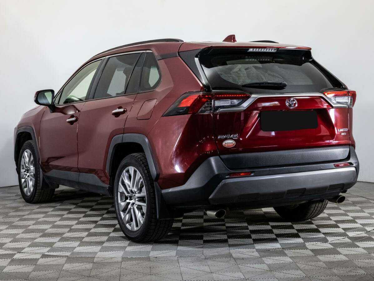 Toyota RAV4 с пробегом — 2019 год. Фото: #6
