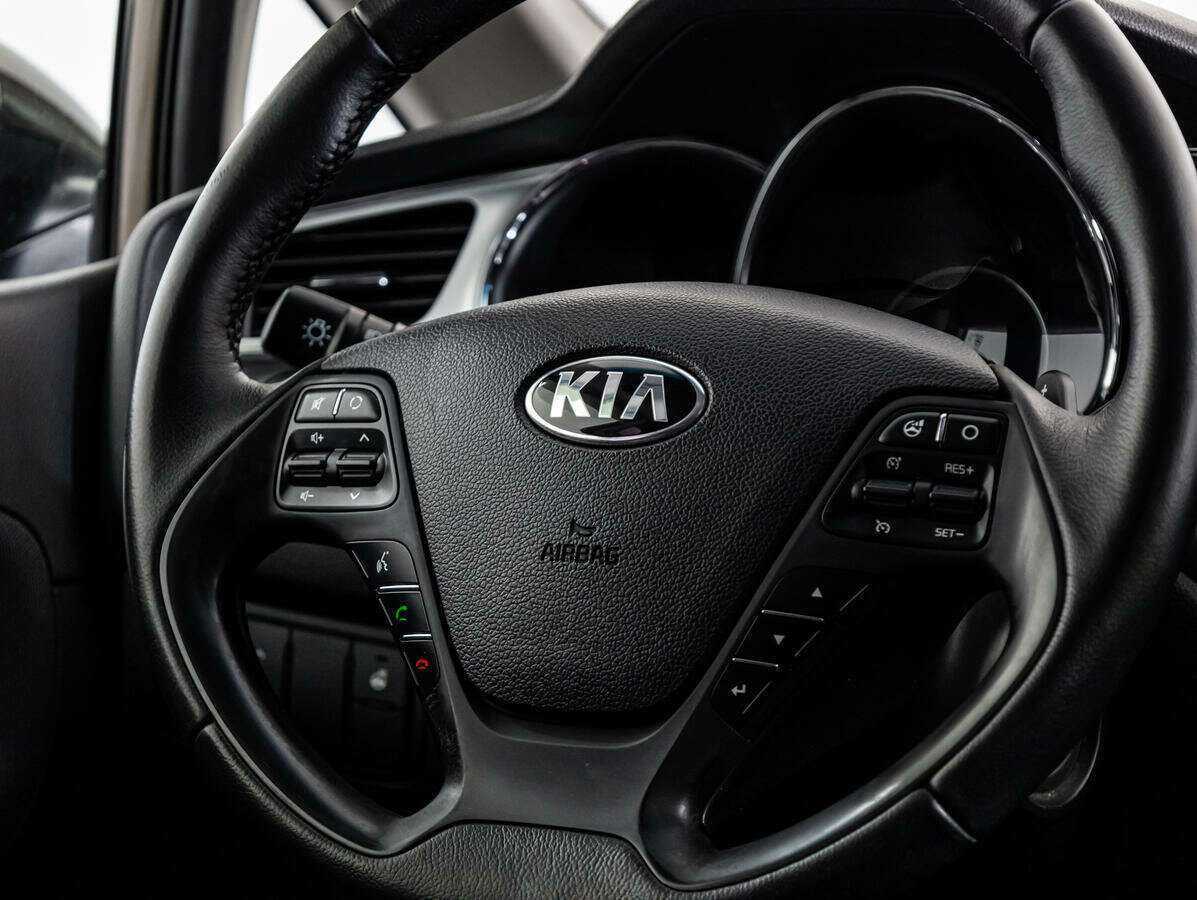 Kia Ceed с пробегом — 2015 год. Фото: #14