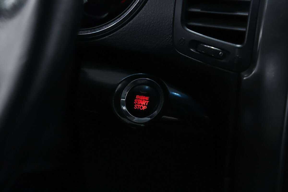 Kia Sorento с пробегом — 2012 год. Фото: #16