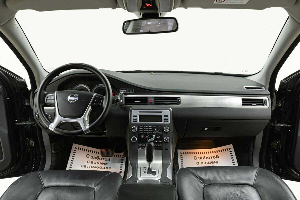 Volvo XC70 с пробегом — 2011 год. Фото: #9
