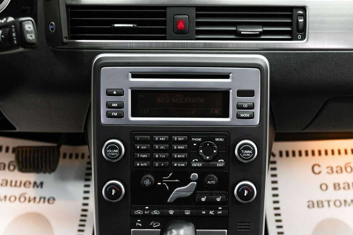 Volvo XC70 с пробегом — 2011 год. Фото: #13