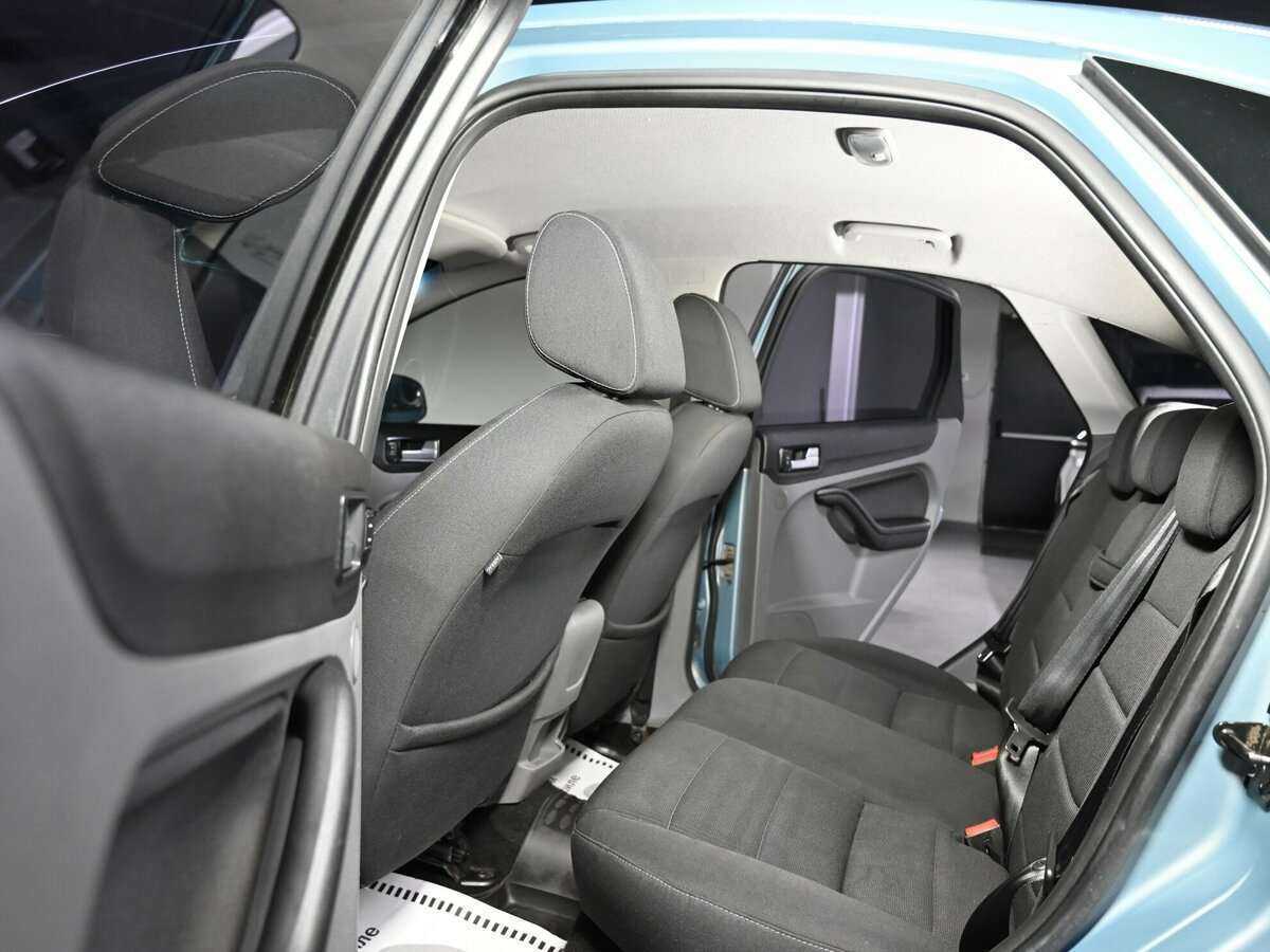 Ford Focus с пробегом — 2009 год. Фото: #4