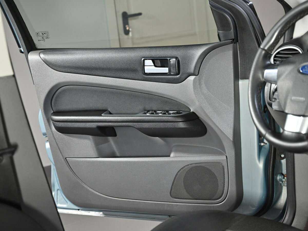 Ford Focus с пробегом — 2009 год. Фото: #5