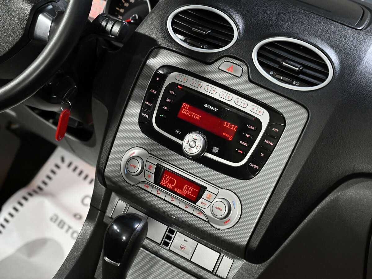 Ford Focus с пробегом — 2009 год. Фото: #9