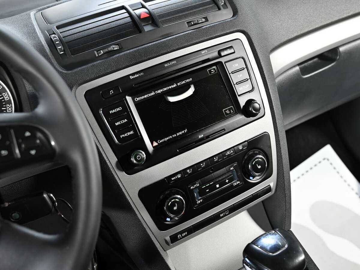 Skoda Octavia с пробегом — 2012 год. Фото: #9