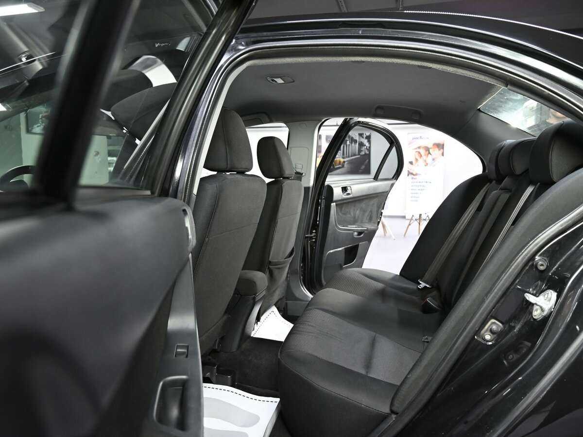 Mitsubishi Lancer с пробегом — 2008 год. Фото: #12