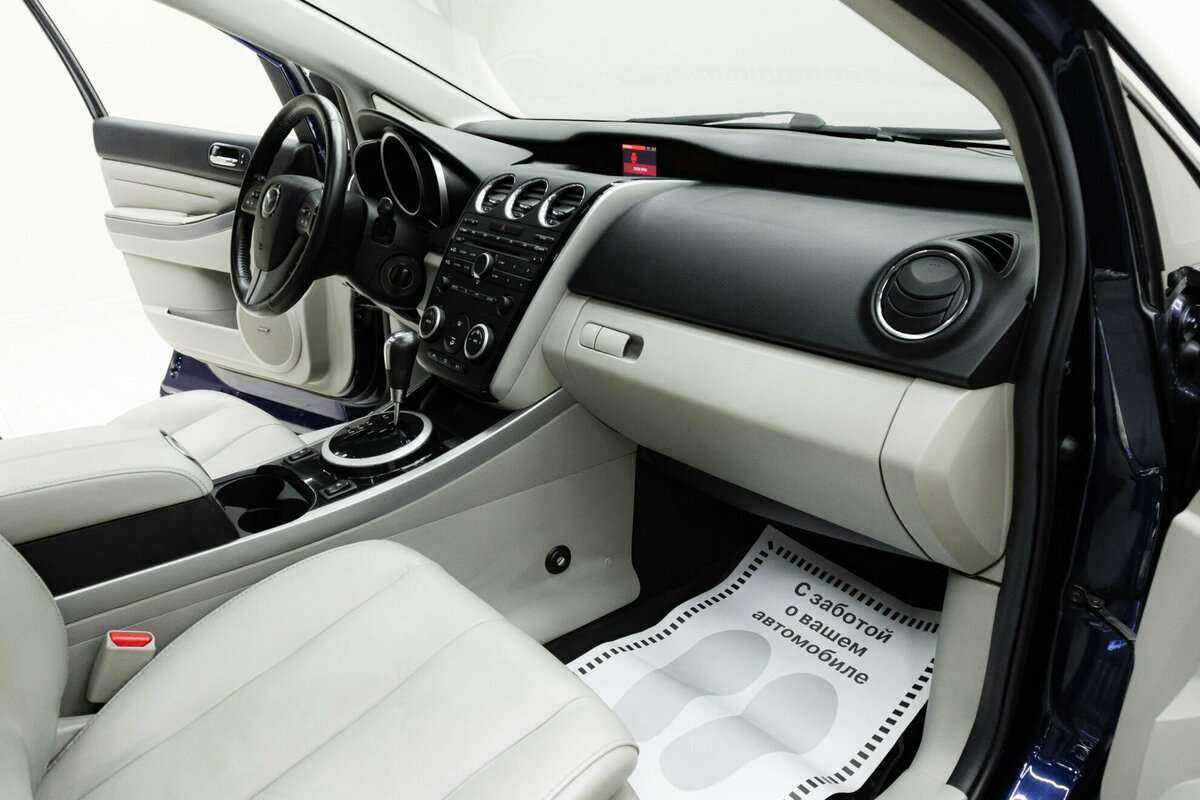 Mazda CX-7 с пробегом — 2011 год. Фото: #19