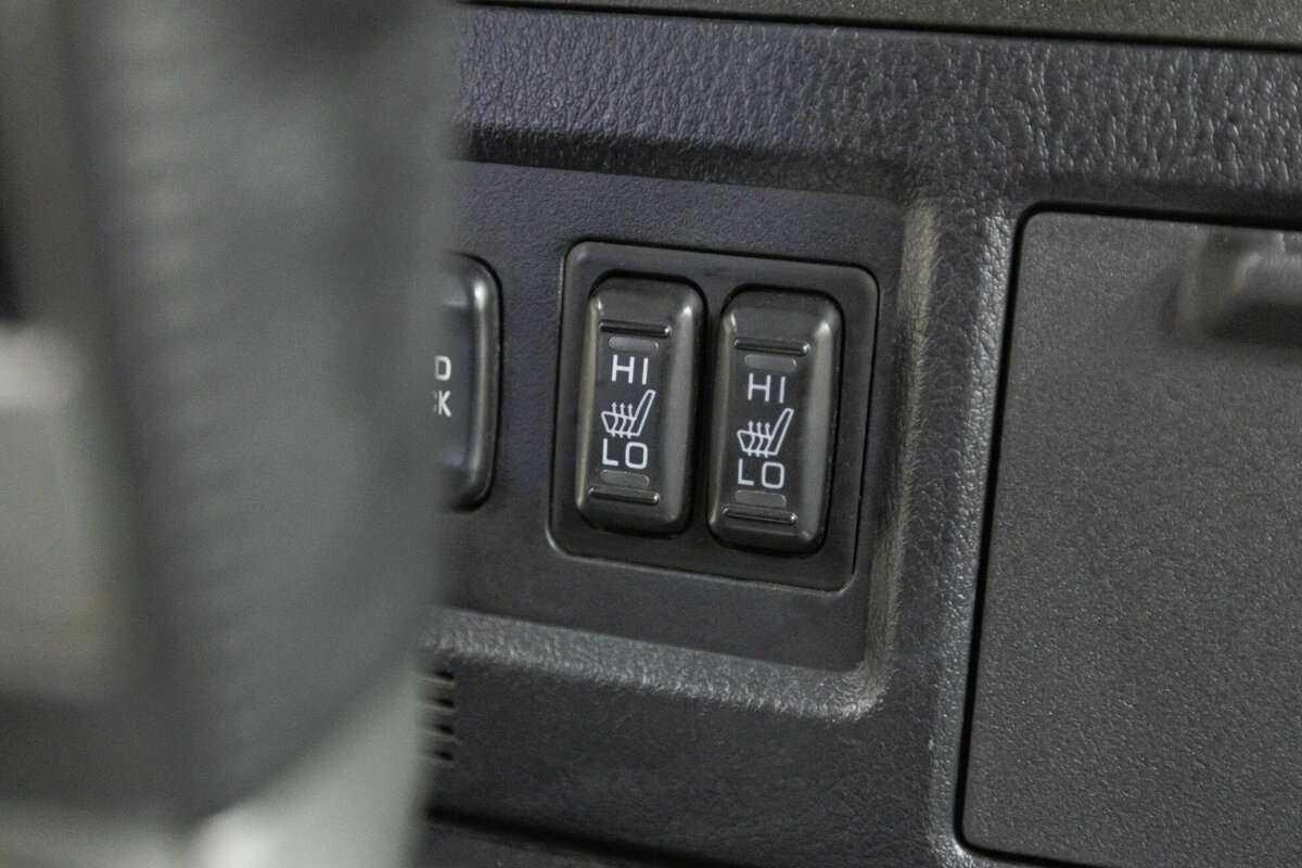 Mitsubishi Pajero с пробегом — 2011 год. Фото: #17