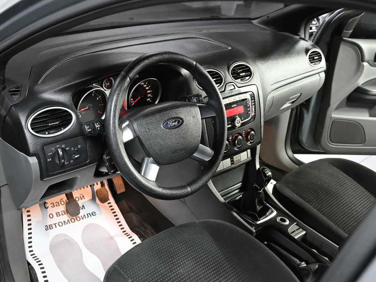 Ford Focus с пробегом — 2009 год. Фото: #6