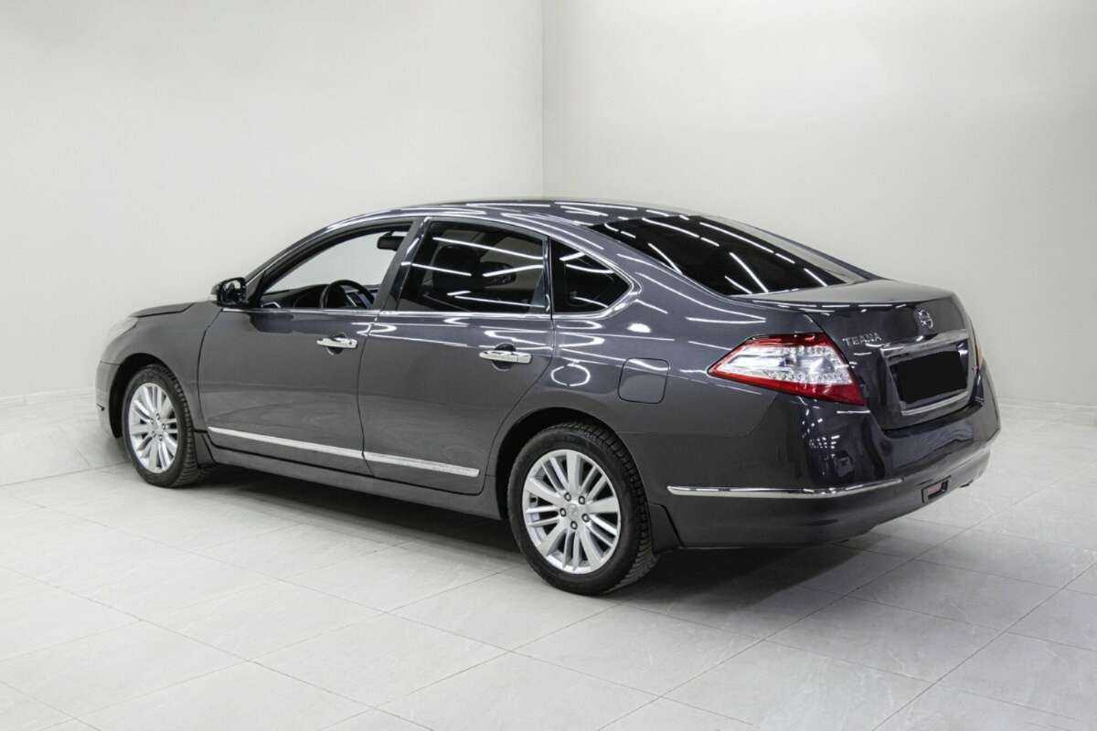 Nissan Teana с пробегом — 2011 год. Фото: #5