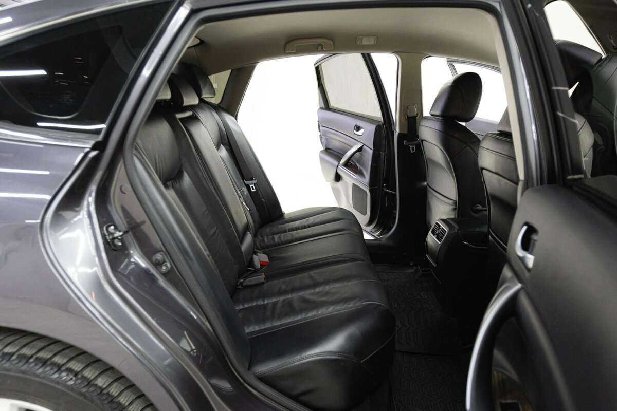 Nissan Teana с пробегом — 2011 год. Фото: #14