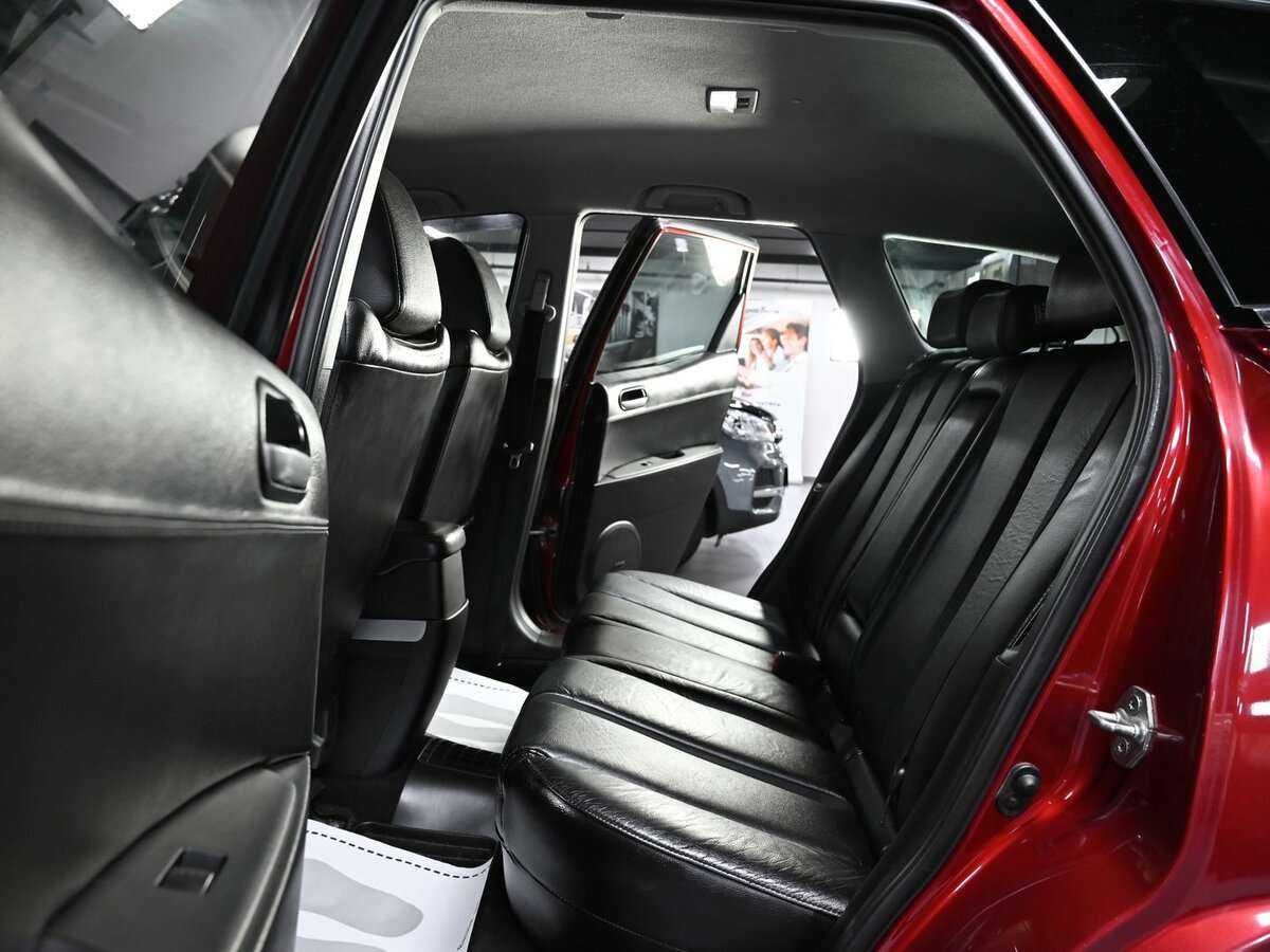 Mazda CX-7 с пробегом — 2008 год. Фото: #5