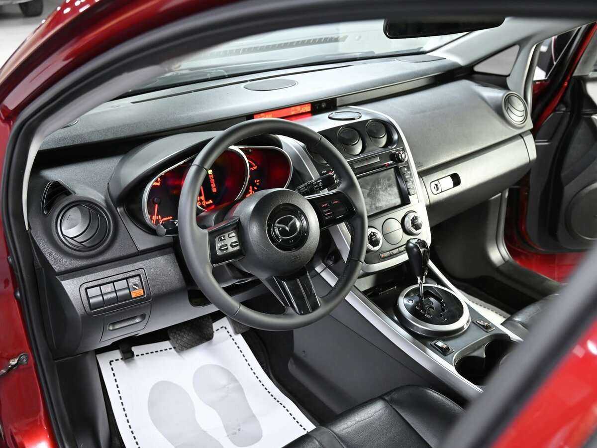 Mazda CX-7 с пробегом — 2008 год. Фото: #8