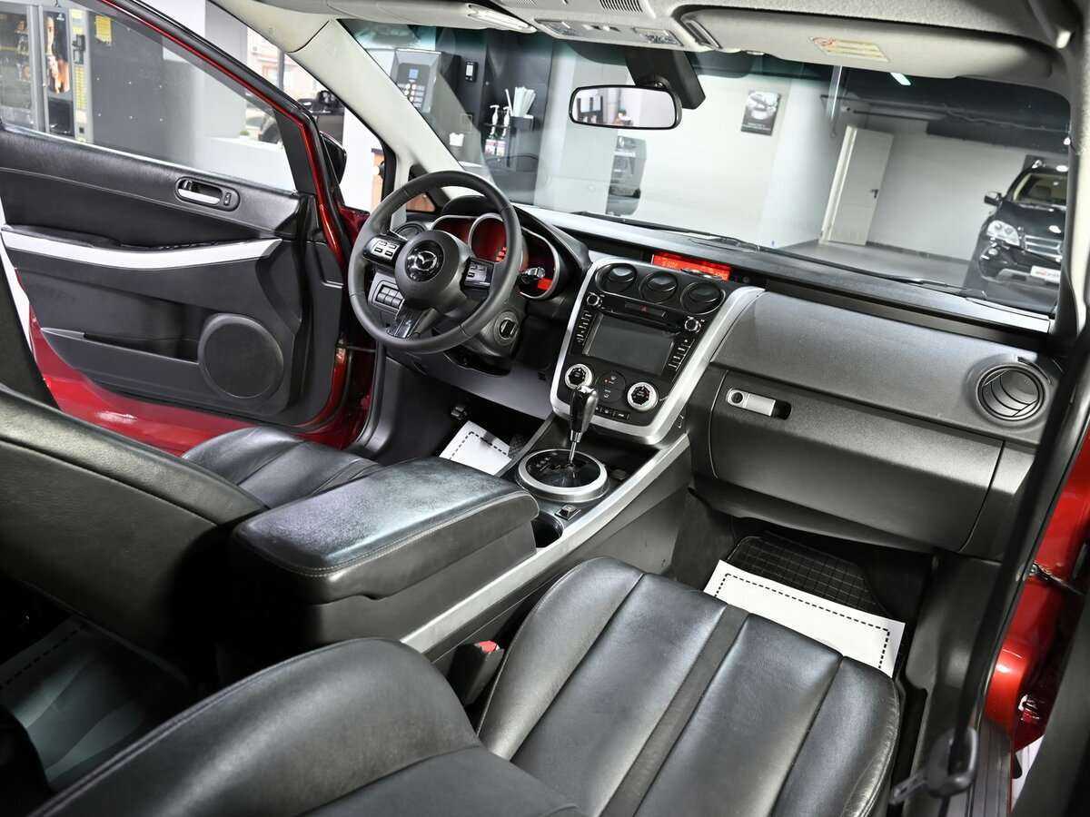 Mazda CX-7 с пробегом — 2008 год. Фото: #9