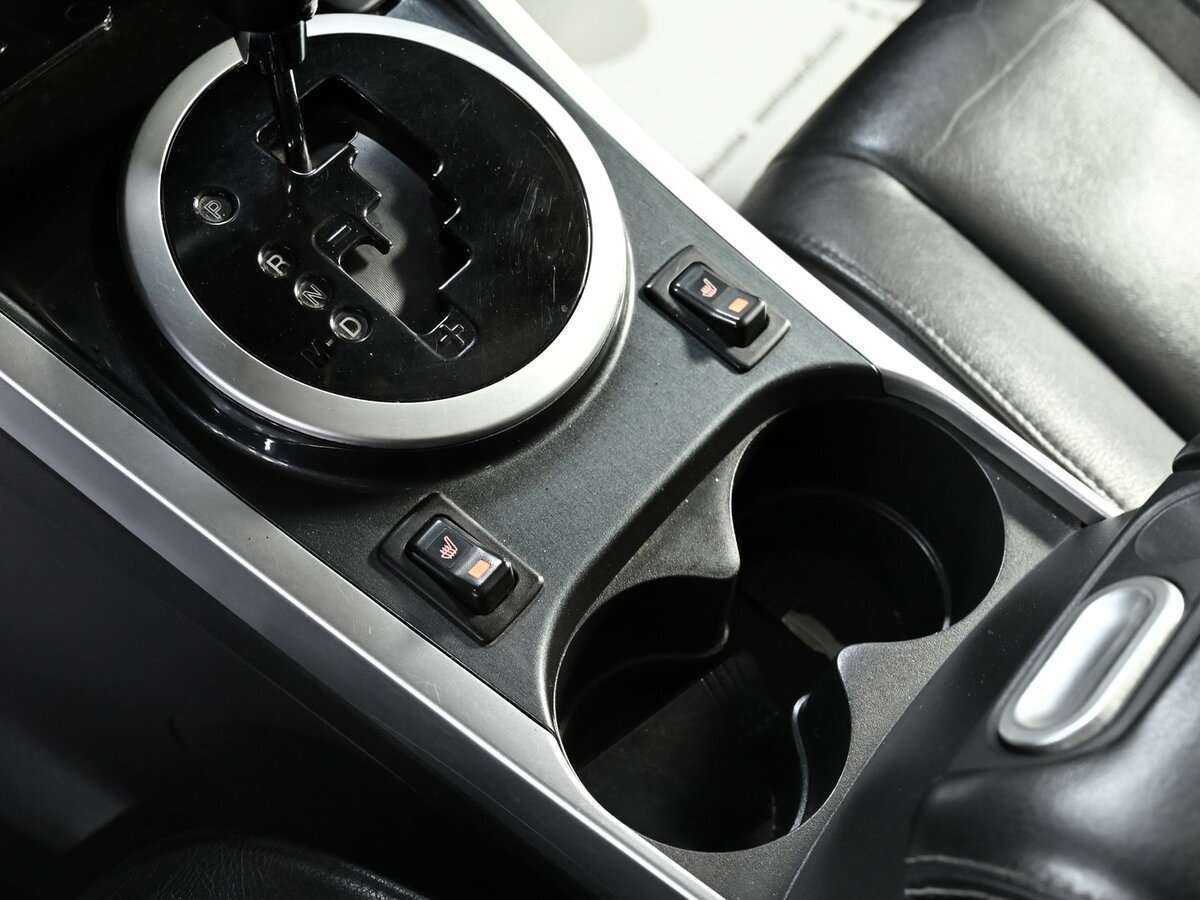 Mazda CX-7 с пробегом — 2008 год. Фото: #11