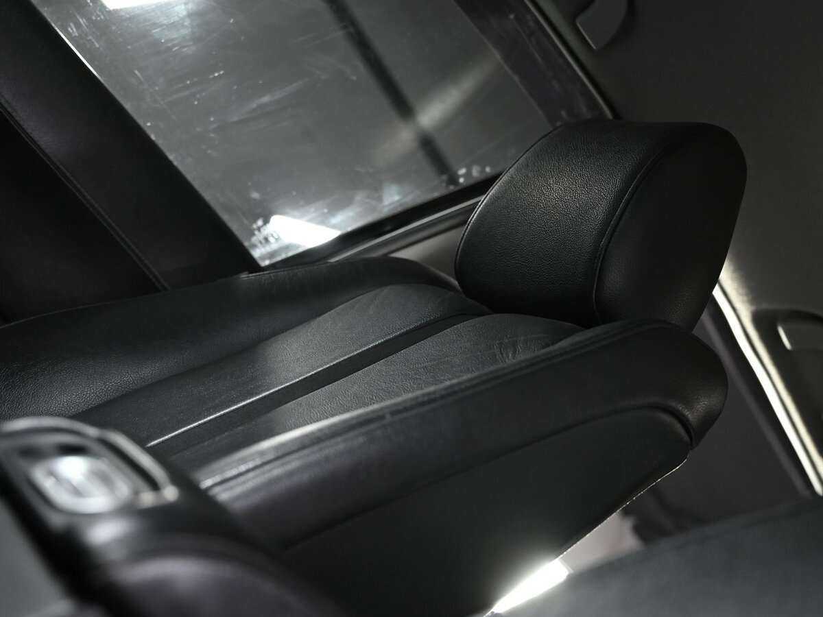 Mazda CX-7 с пробегом — 2008 год. Фото: #13