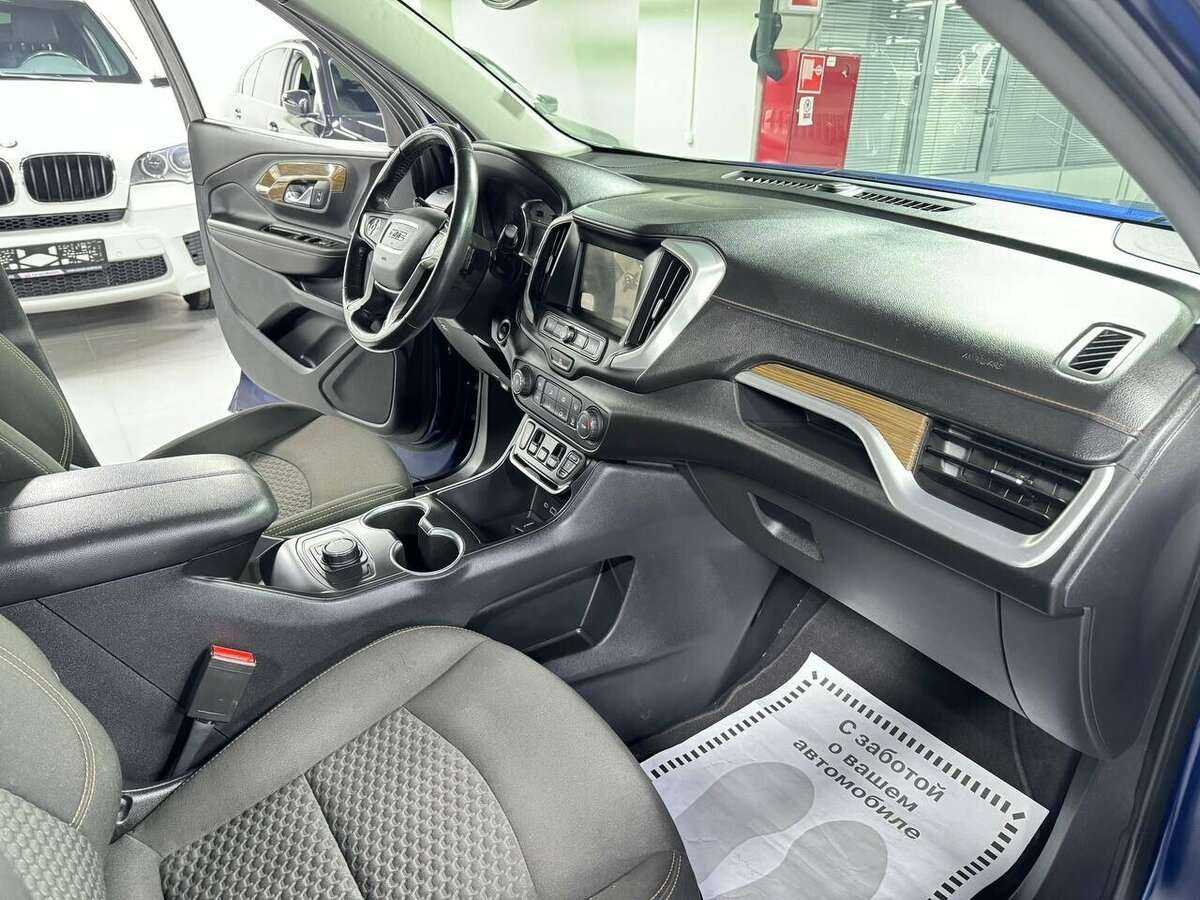GMC Terrain с пробегом — 2019 год. Фото: #16