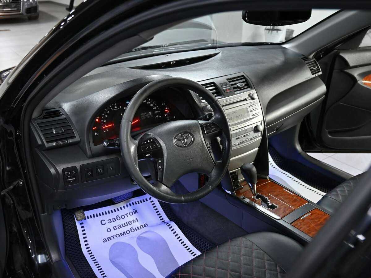 Toyota Camry с пробегом — 2007 год. Фото: #5