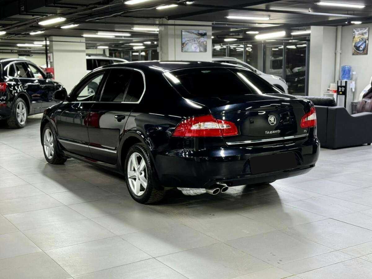 Skoda Superb с пробегом — 2013 год. Фото: #4