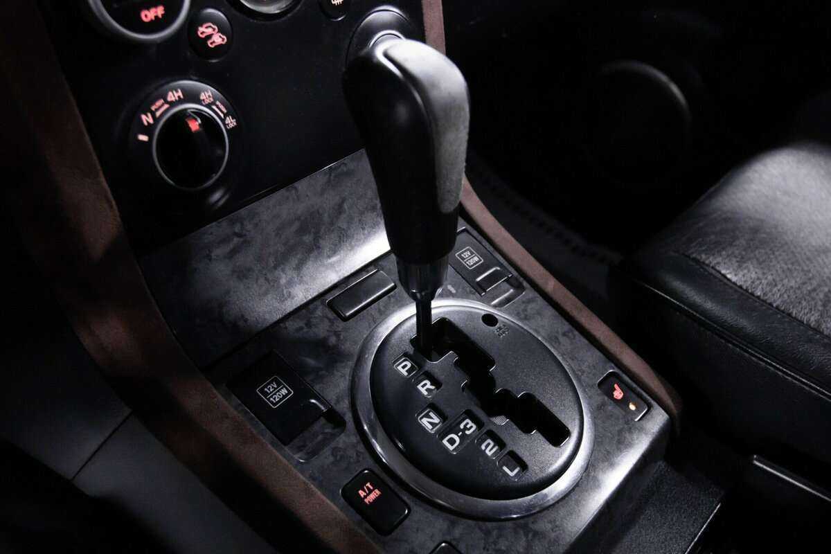 Suzuki Grand Vitara с пробегом — 2010 год. Фото: #10