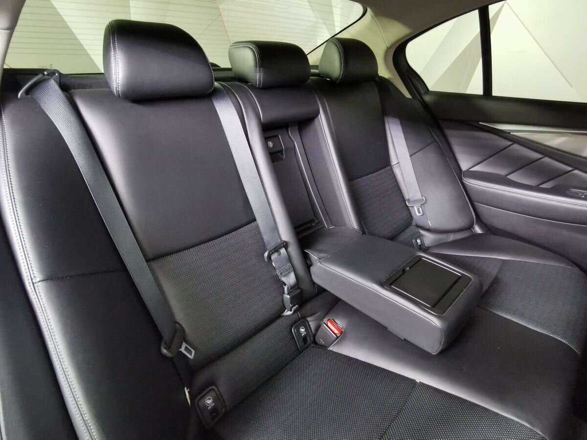 Infiniti Q50 с пробегом — 2016 год. Фото: #12