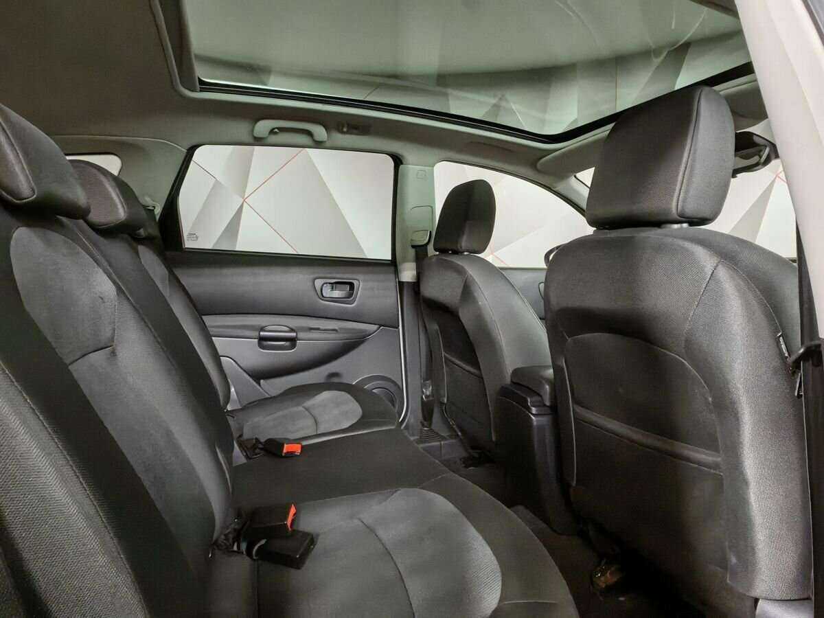 Nissan Qashqai+2 с пробегом — 2011 год. Фото: #9
