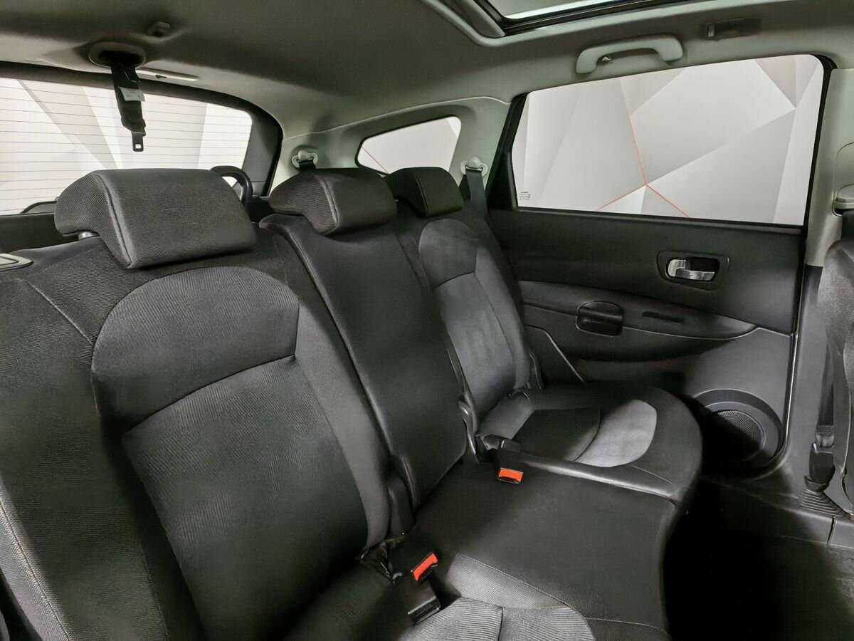 Nissan Qashqai+2 с пробегом — 2011 год. Фото: #10