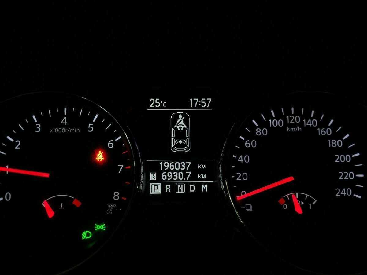 Nissan Qashqai+2 с пробегом — 2011 год. Фото: #14