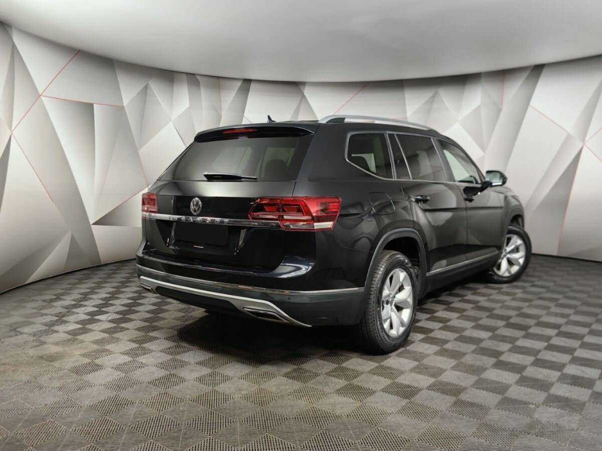 Volkswagen Teramont с пробегом — 2019 год. Фото: #1