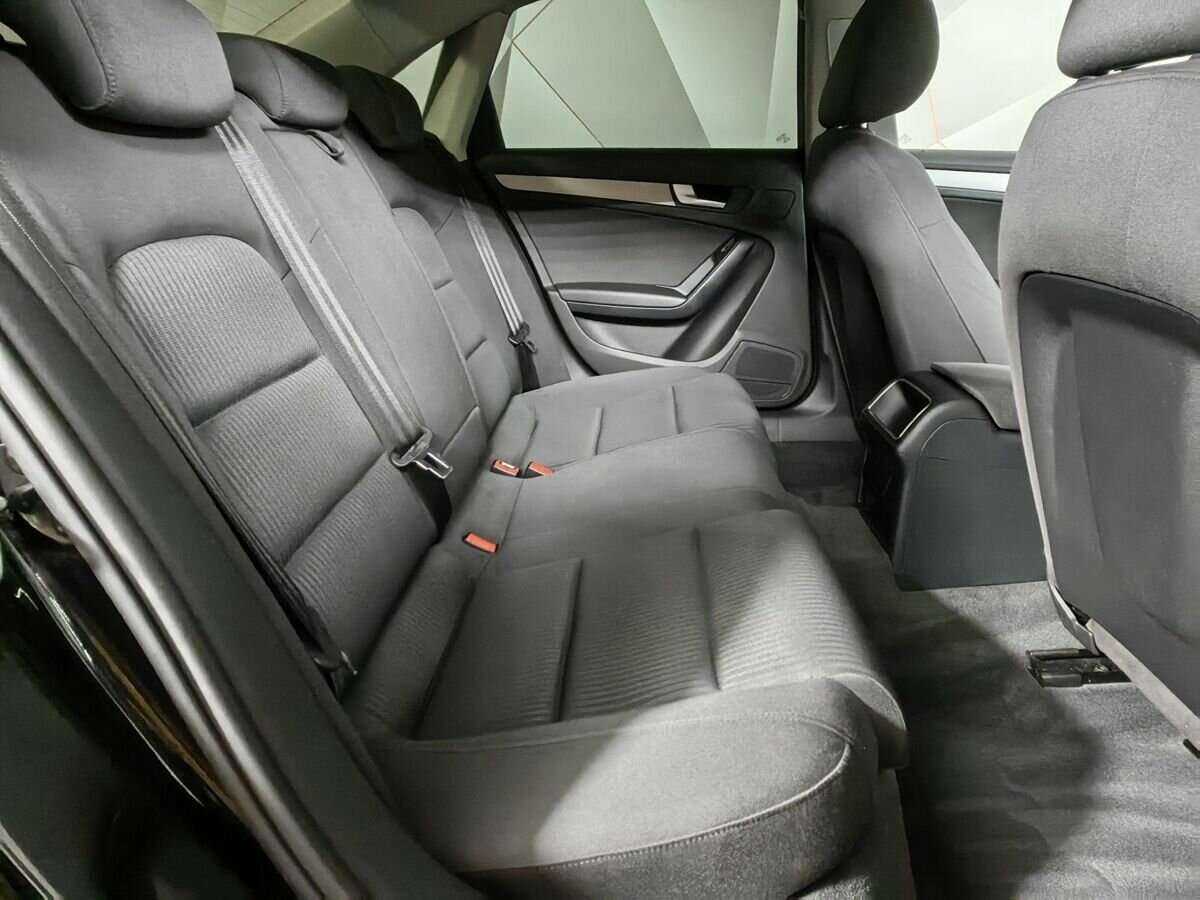 Audi A4 с пробегом — 2012 год. Фото: #11